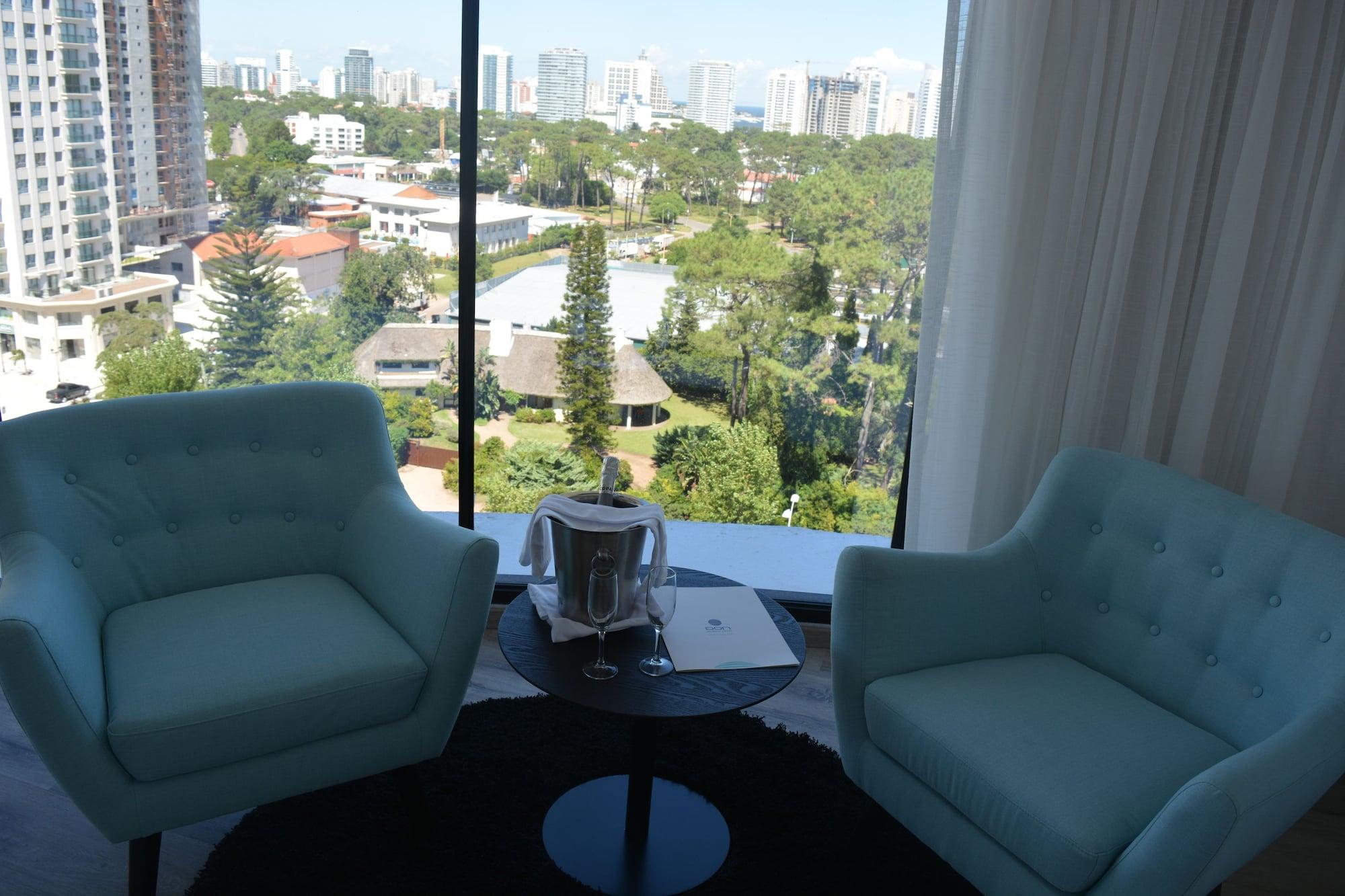 Don Majestic Hotel 埃斯特角城 外观 照片