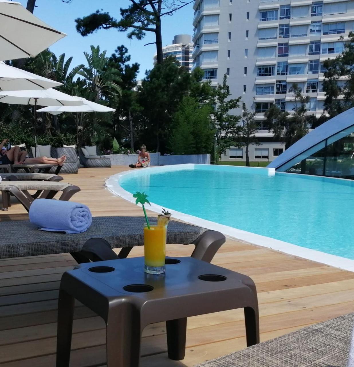 Don Majestic Hotel 埃斯特角城 外观 照片