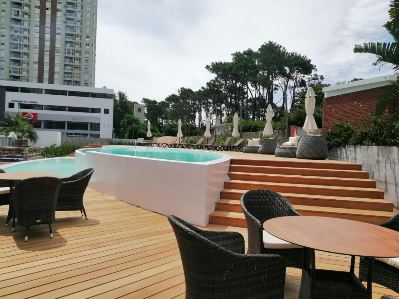 Don Majestic Hotel 埃斯特角城 外观 照片